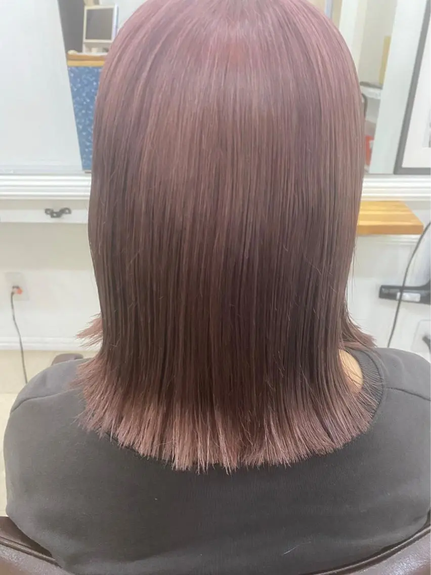 ミディアム カラー リルウヘアー 天王寺のヘアスタイル
