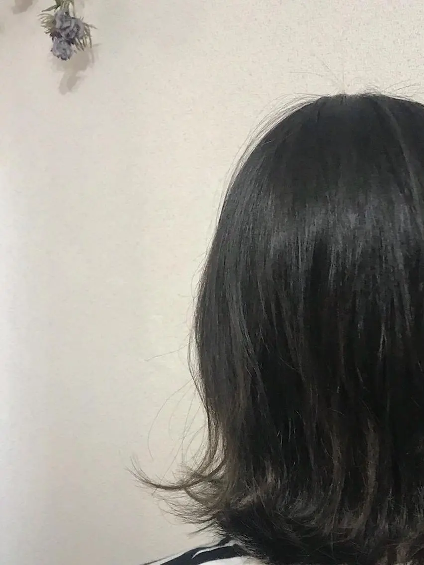 ミディアム カラー ヘアアレンジ 外ハネヘア See by merのマツエク・マツパデザイン