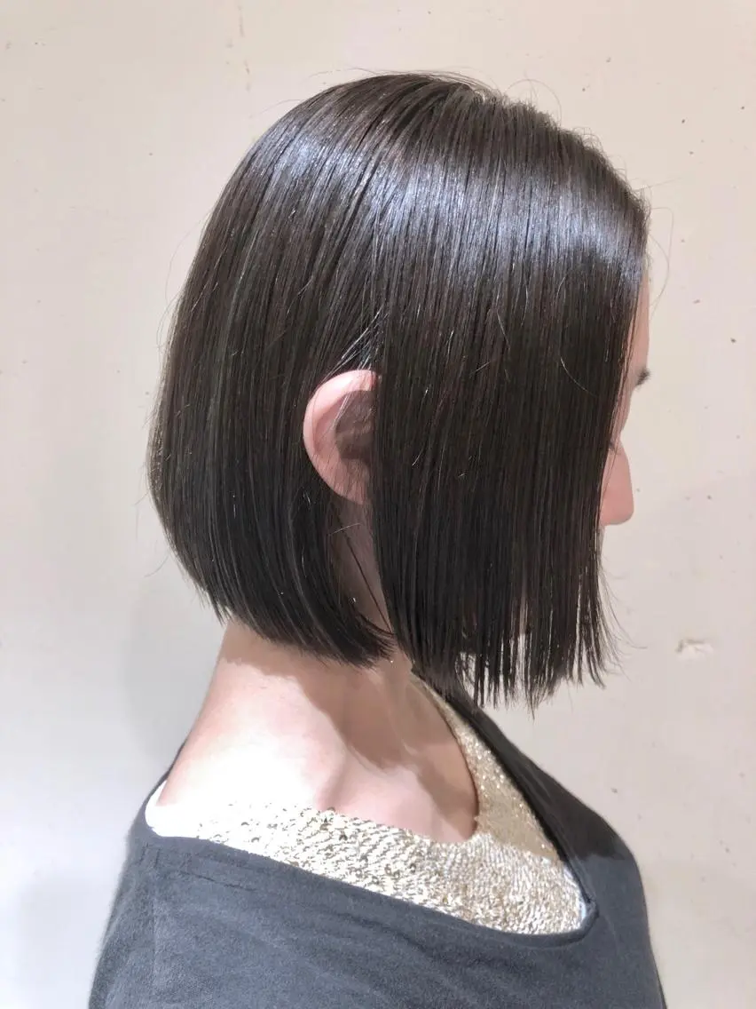 ショート カラー パーマ ヘアアレンジ ブリーチ 透明感カラー グラデーションカラー グレージュ ハイライトカラー 【ツヤ髪美容師】 ツダケイスケのヘアスタイル