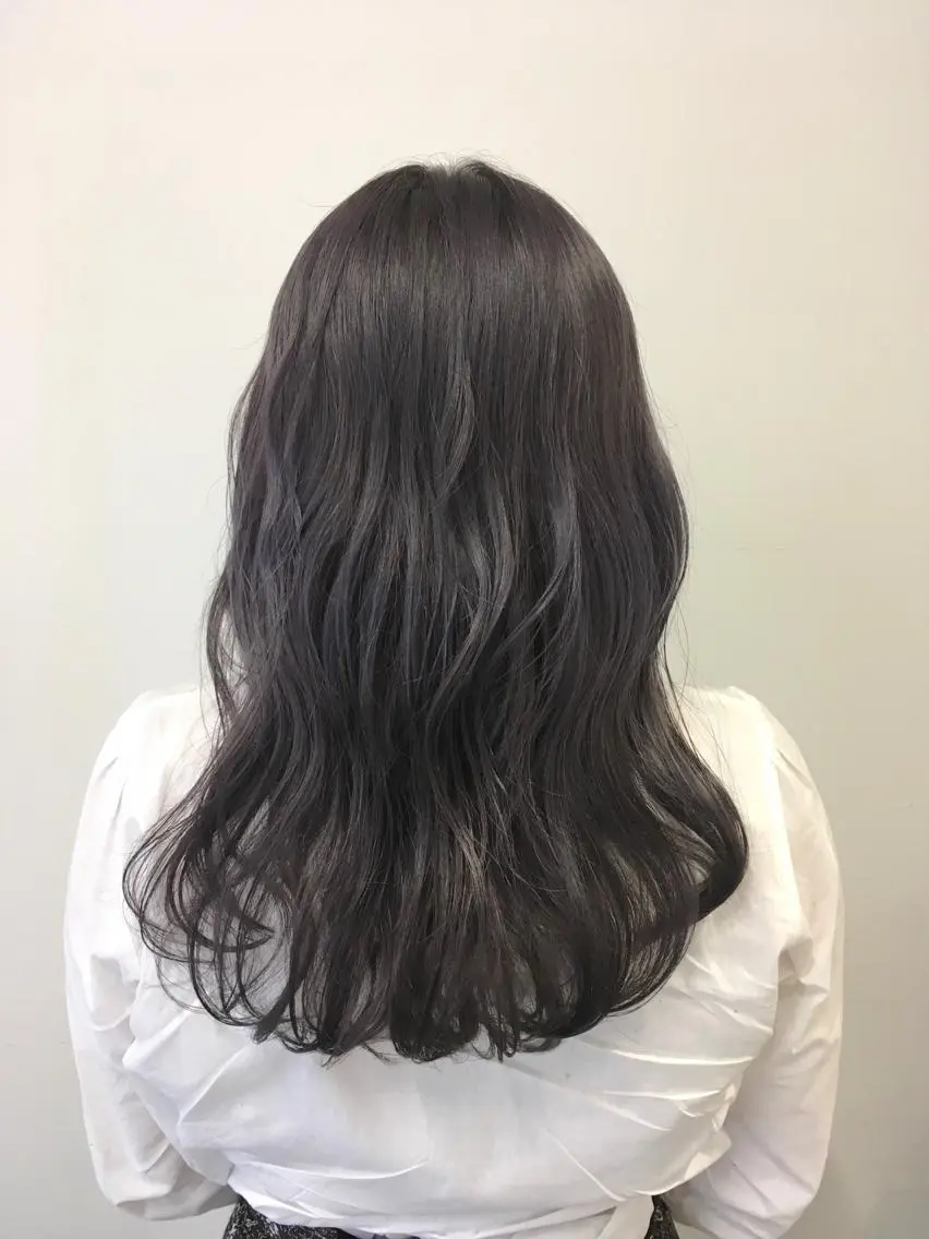 セミロング カラー グレージュ パープルカラー パープルグレージュ ヘアカラー トリートメント ヘアセット yoshi ☆のヘアスタイル