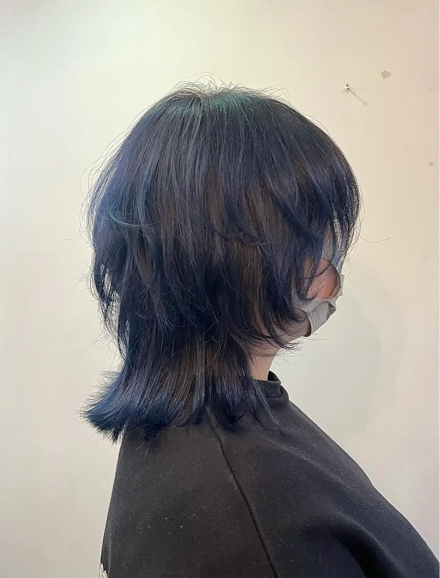 ミディアム 似合わせレイヤー ＆縮毛矯正のヘアスタイル