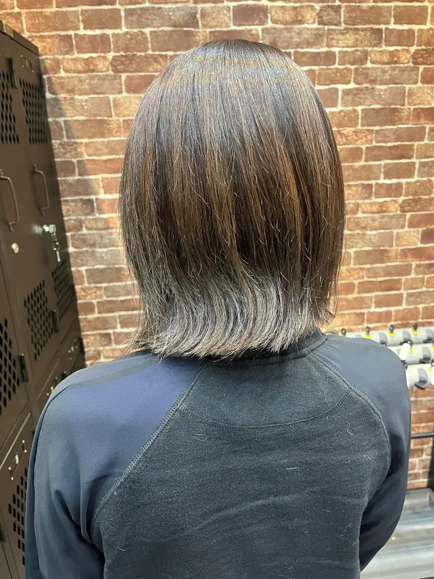 ミディアム カラー パーマ ヘアアレンジ キッズ ネイル マツエク・マツパ アイブロウ ブリーチ ケアブリーチ ダブルカラー イヤリングカラー ハイライトカラー 久木原 ゆりのヘアスタイル