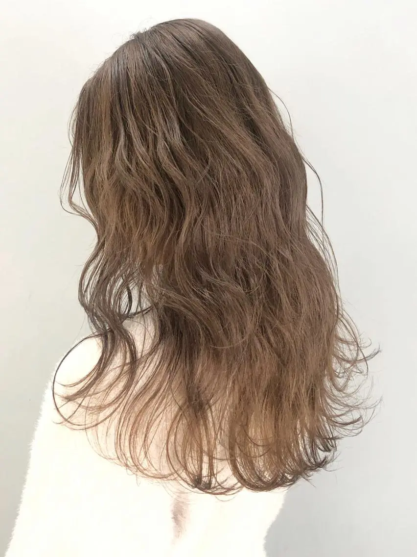 ロング カラー パーマ ヘアアレンジ グレージュ ロング ITbyALBUM 中野店のヘアスタイル