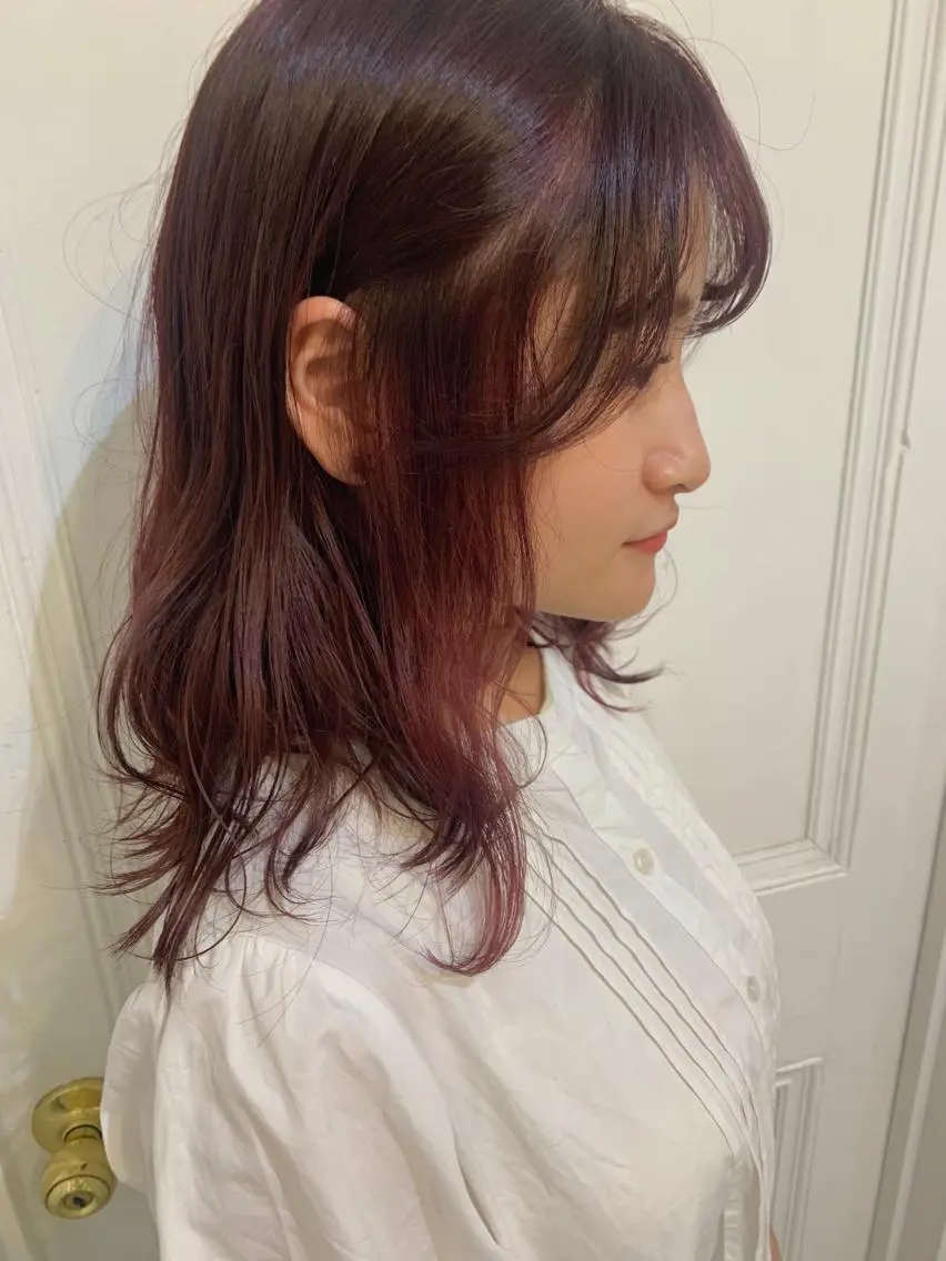 セミロング カラー wakana/ 柔らかベージュカラーのヘアスタイル