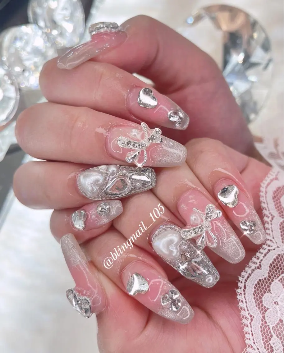 ネイル 24時まで❤︎韓国、 ワンホンネイルのネイルデザイン