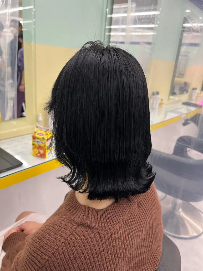 セミロング パーマ ヘアアレンジ メンズ キッズ マツエク・マツパ 韓国風ベージュ🤎 赤みなし🌿横浜🤎のヘアスタイル