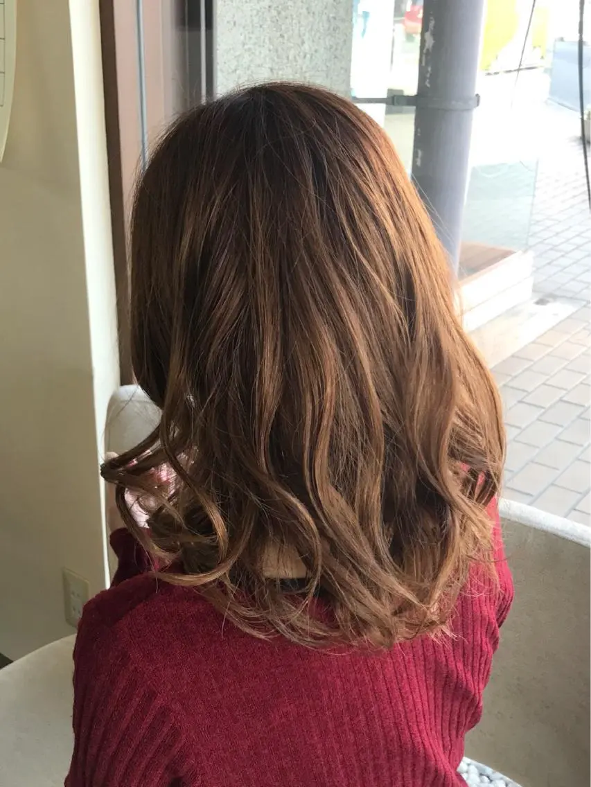 セミロング カラー アッシュ ピンクカラー 中野 大士のヘアスタイル