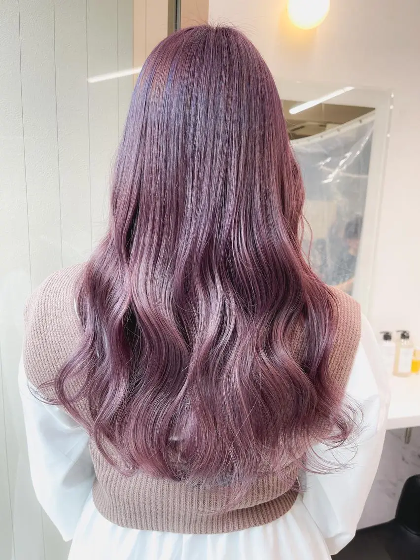 ロング カラー カット ヘアカラー トリートメント ハイトーン×レイヤー カットTAKUMIのヘアスタイル