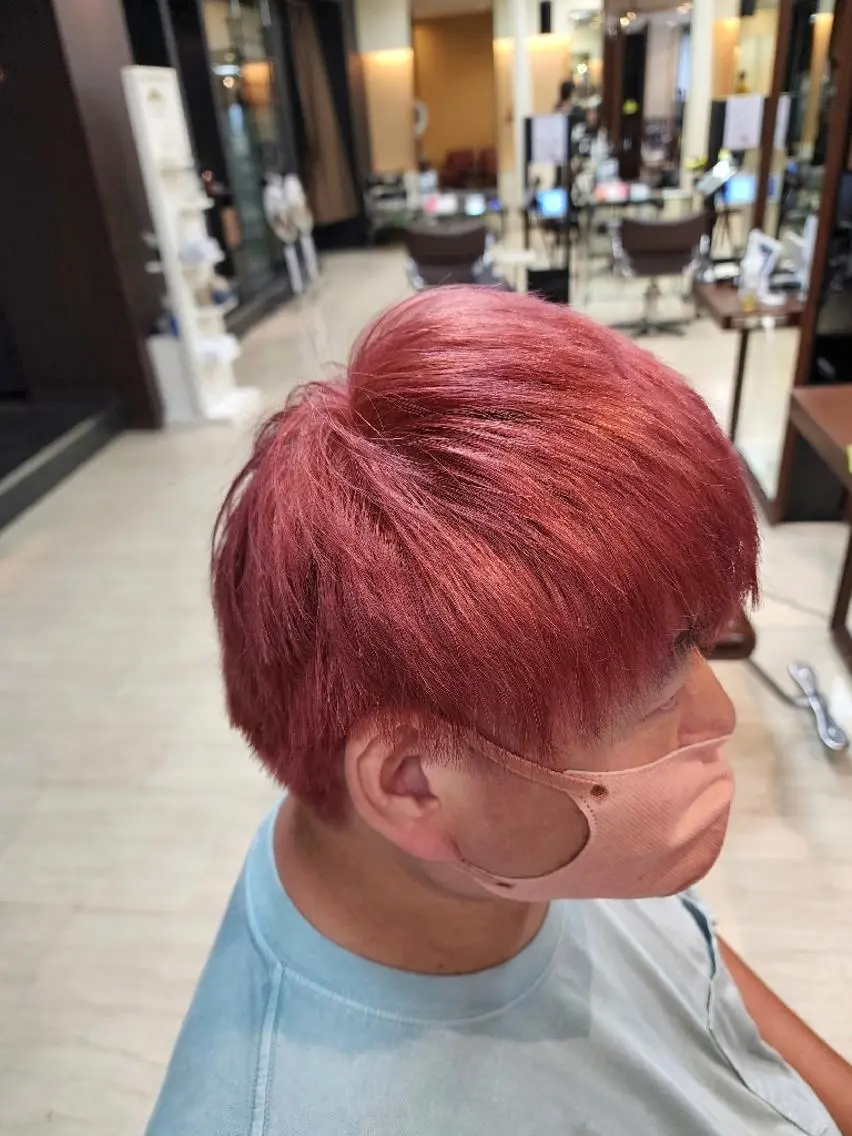 ショート カラー ブリーチ ピンクカラー ローズカラー 木村 直哉のヘアスタイル