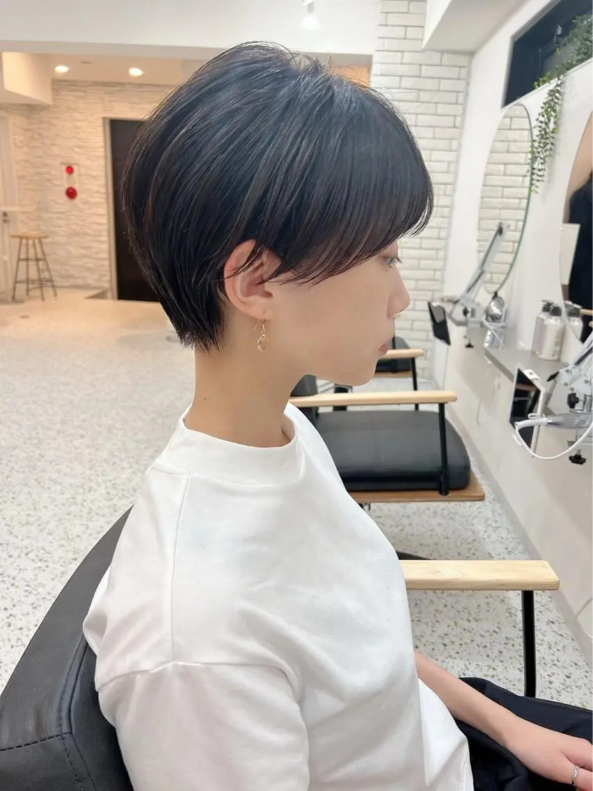 ショート 小顔カット CYNTHIADUE 店長｜ IRISUのヘアスタイル