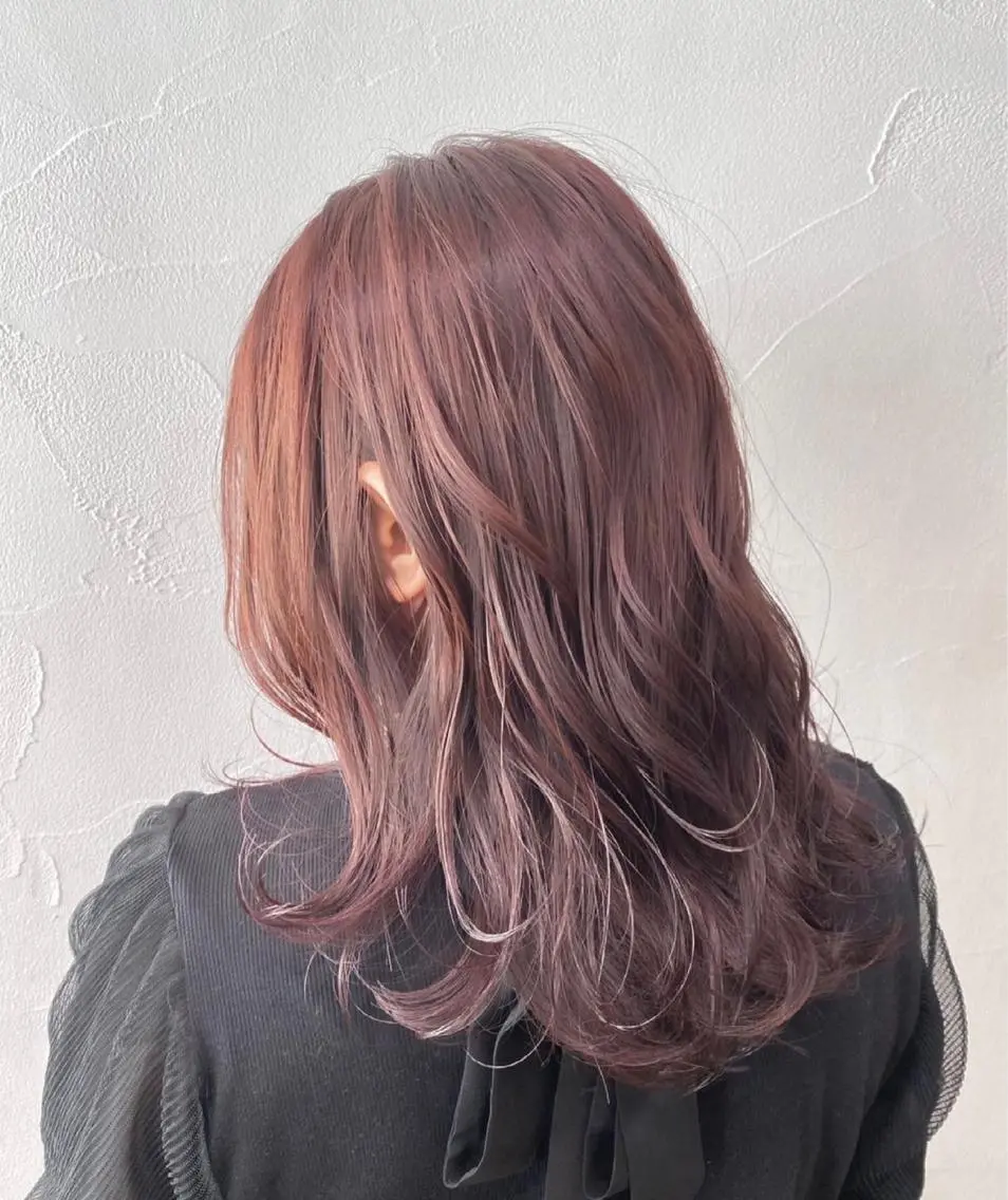 ミディアム カラー ブリーチ ラベンダーカラー ブリーチなしカラー ピンクカラー ピンクラベンダー カット ヘアカラー トリートメント カラー特化美容師 サトウリュウマのヘアスタイル