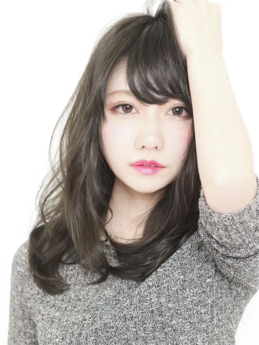 ミディアム repose日本橋 室町のヘアスタイル