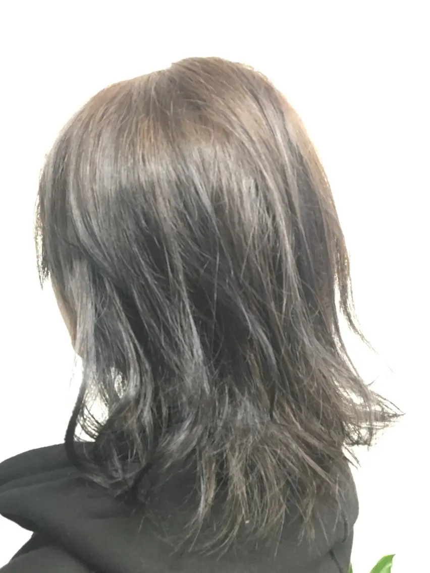 カラー グレージュ ハイライトカラー c& ちはるのヘアスタイル