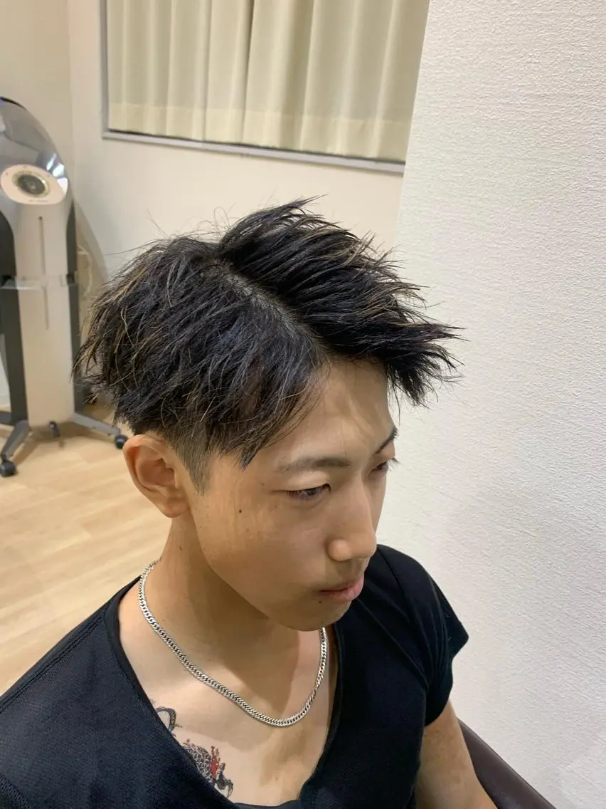 メンズ メンズパーマ メンズツイストパーマ ツイストパーマ 澤田 凌真のヘアスタイル