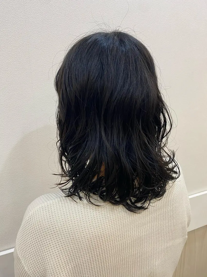 ミディアム パーマ ゆめ ベージュカラーのヘアスタイル