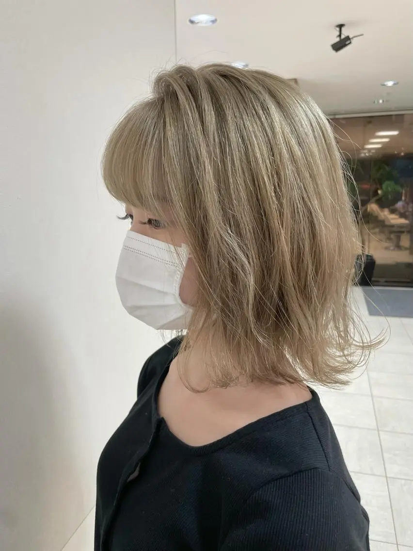ミディアム カラー ヘアアレンジ ヘアカラー トリートメント 【Sweep】おじま のぞみのヘアスタイル