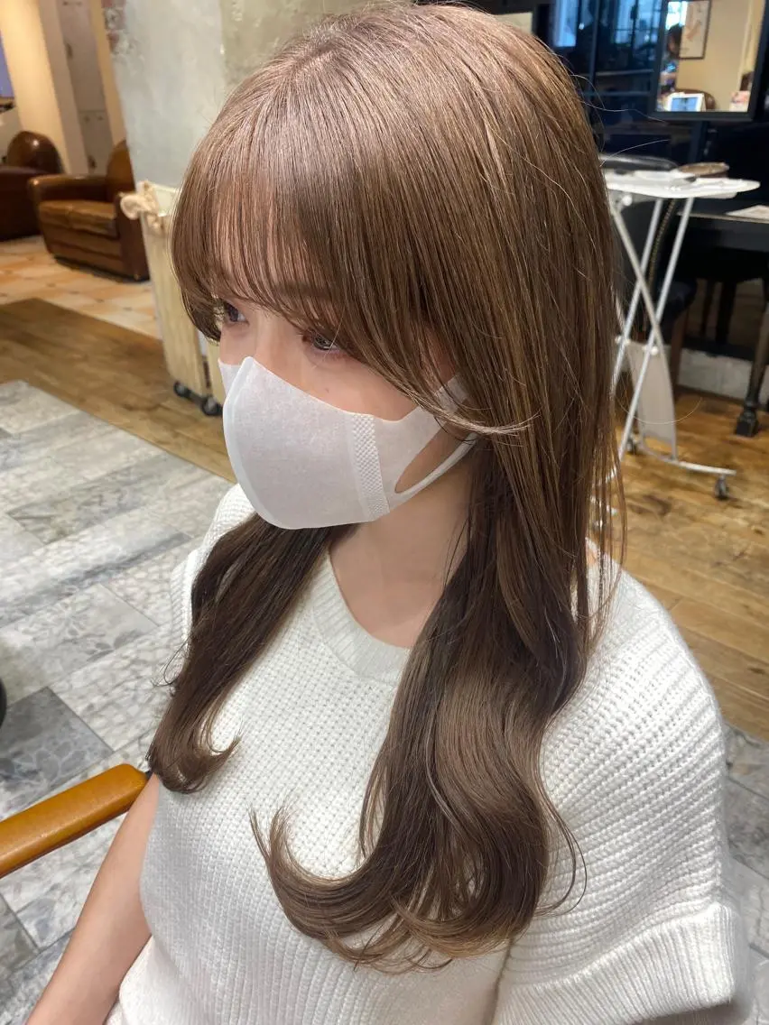 ロング カラー ベージュカラー ブラウンカラー ブラウンベージュ ミルクティーベージュ くびれヘア 顔周り/くびれヘア 韓国ヘア💕風間るなのヘアスタイル