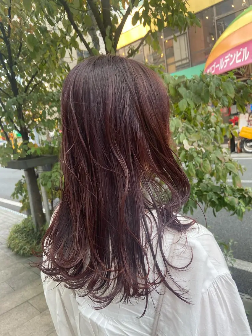ロング カラー ブリーチ ブリーチなしカラー カット ヘアカラー トリートメント 瀬川 響音のヘアスタイル