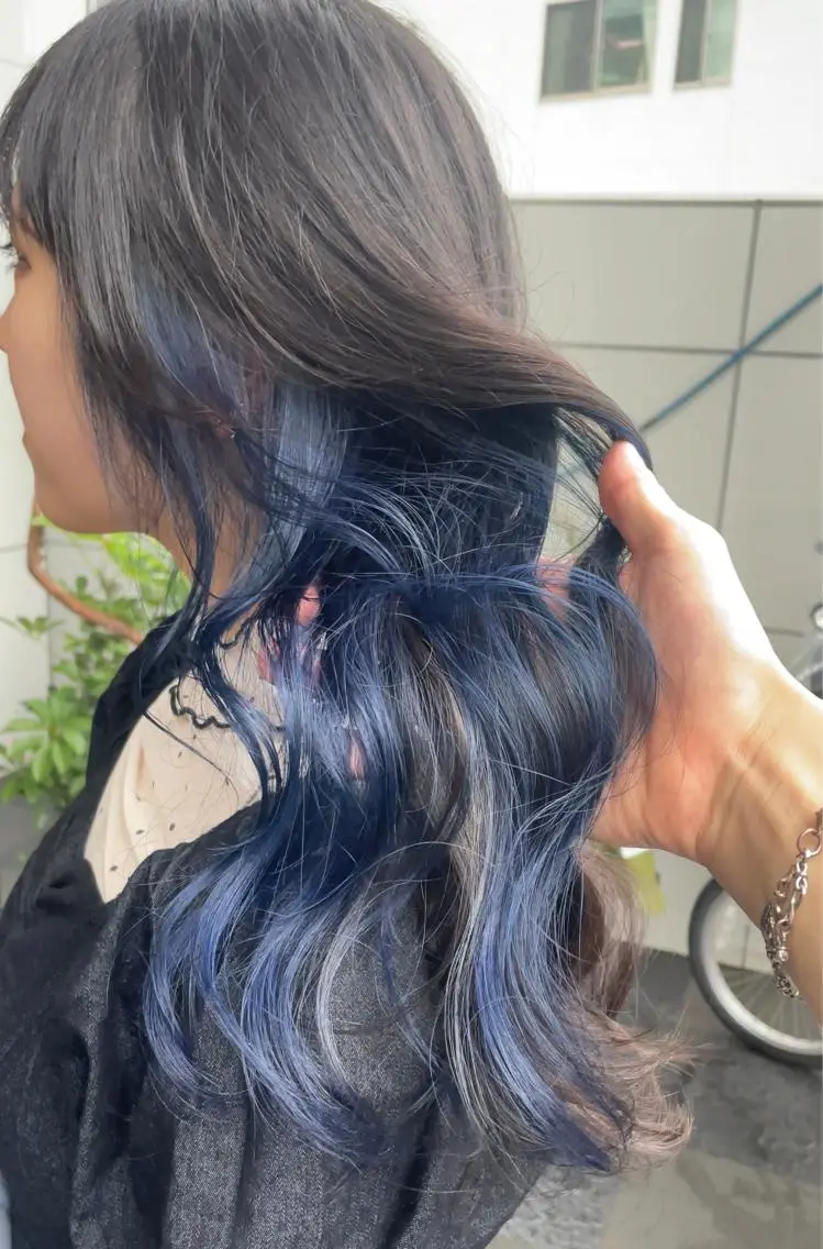 ロング カラー ヘアカラー トリートメント 古指 匠巳のヘアスタイル