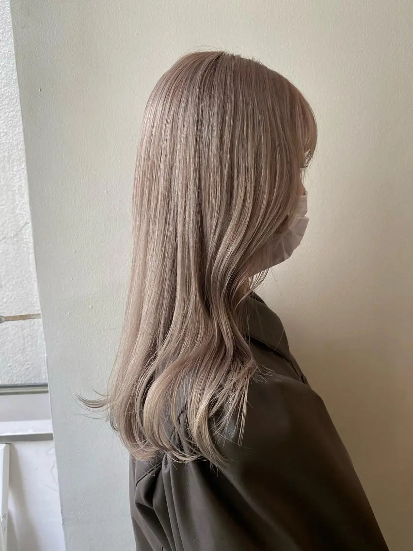 ロング カラー ベージュカラー ミルクティーベージュ 🌸透明感艶 カラー🌸Yuukiのヘアスタイル