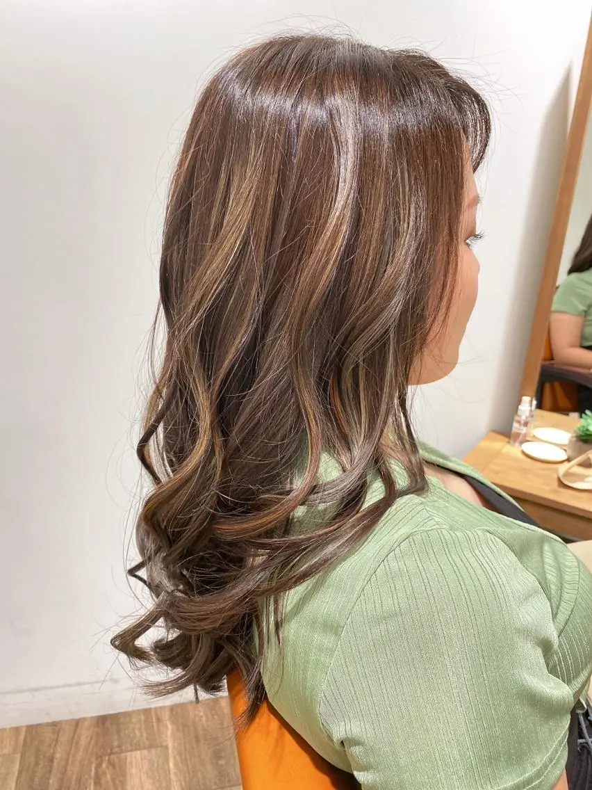 ロング カラー ヘアカラー トリートメント ハイライト⭐️上野 高広のヘアスタイル