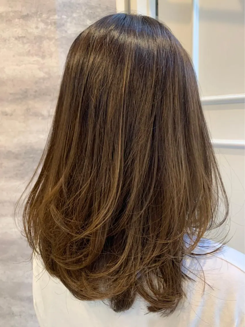 ミディアム カラー ベージュカラー グラデーションカラー Blanco Color&Careのヘアスタイル