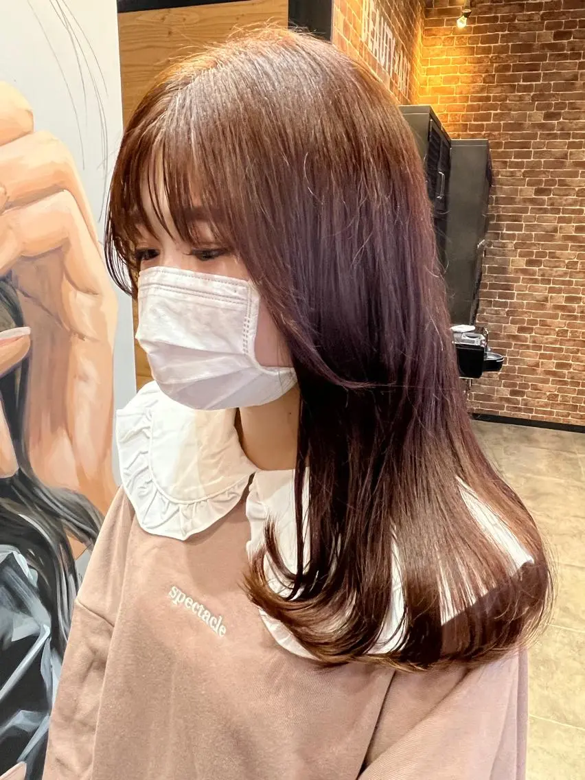 ミディアム カラー パーマ ヘアアレンジ メンズ キッズ ネイル マツエク・マツパ アイブロウ ミディアムパーマ メンズパーマ ブラウンカラー ケアカラー 透明感カラー 久木原 ゆりのヘアスタイル