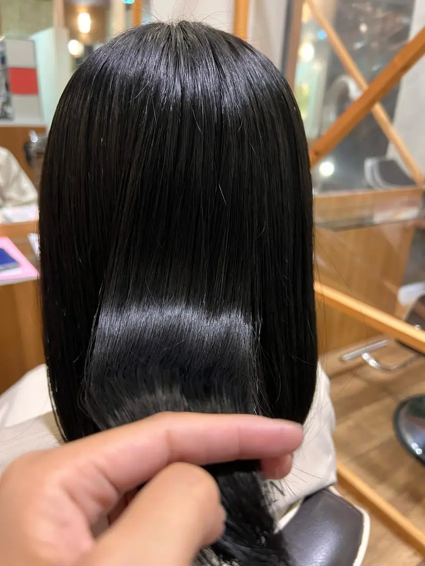 ミディアム カラー 黒髪 ブルーカラー ブルーブラック ブラウンカラー 🌻井上 マリー🌻のヘアスタイル