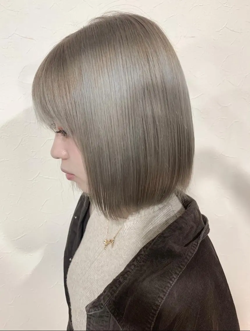 ミディアム ヘアカラー 池口ゆい ✨髪質改善✨のヘアスタイル