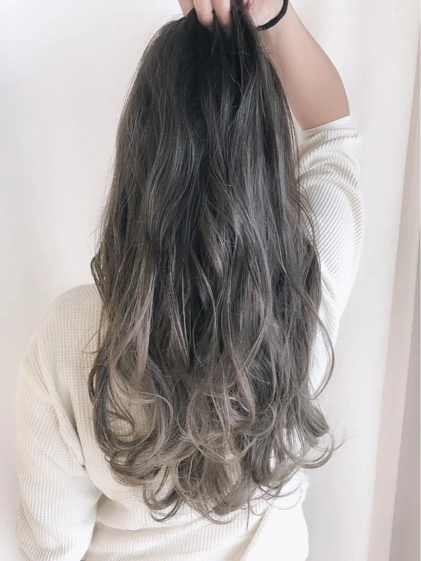 ロング カラー パーマ ヘアアレンジ アッシュ バレイヤージュ グラデーションカラー グレージュ ハイライトカラー ヘアカラー トリートメント バレイヤージュ 藤沢 髪質改善 竹内ケンゴのヘアスタイル