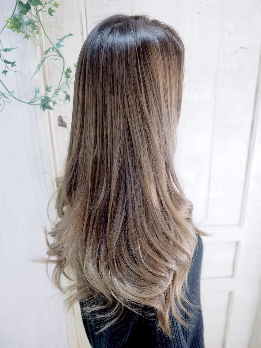 ロング 【全部無料🙇】 おがわようしんのヘアスタイル