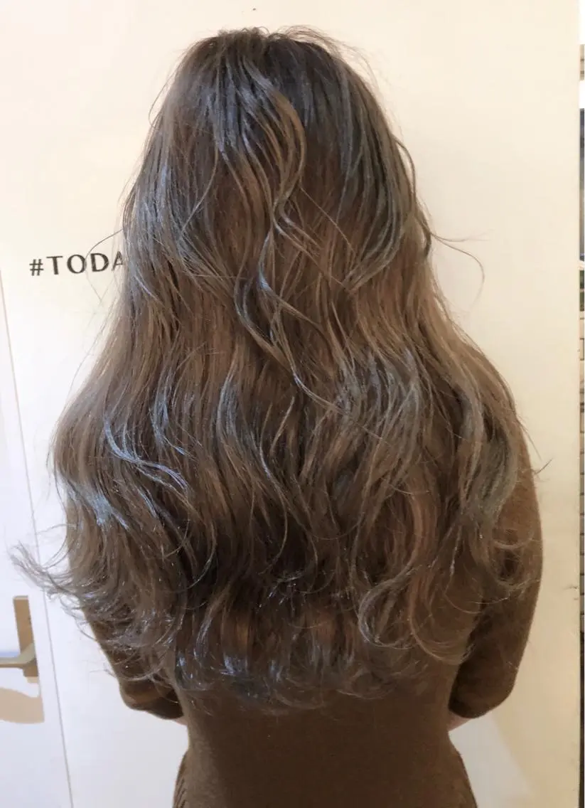 ロング カラー 【代表】高山 一真のヘアスタイル