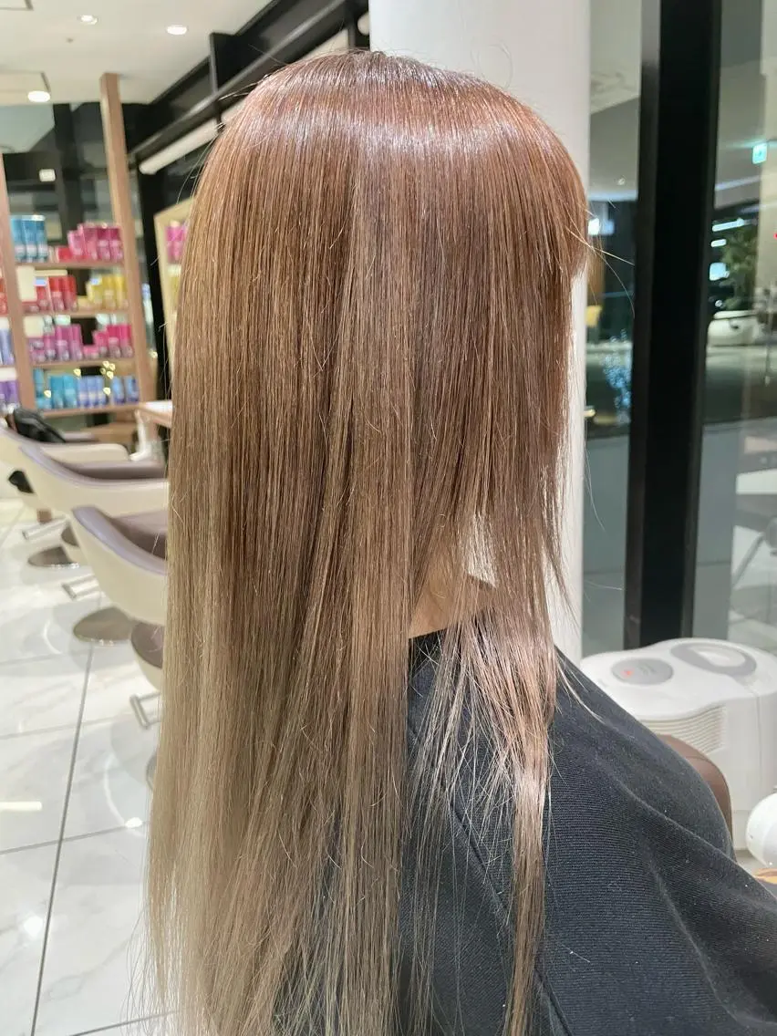 ロング ヘアカラー トリートメント Ash川越店/ 米川 武志のヘアスタイル