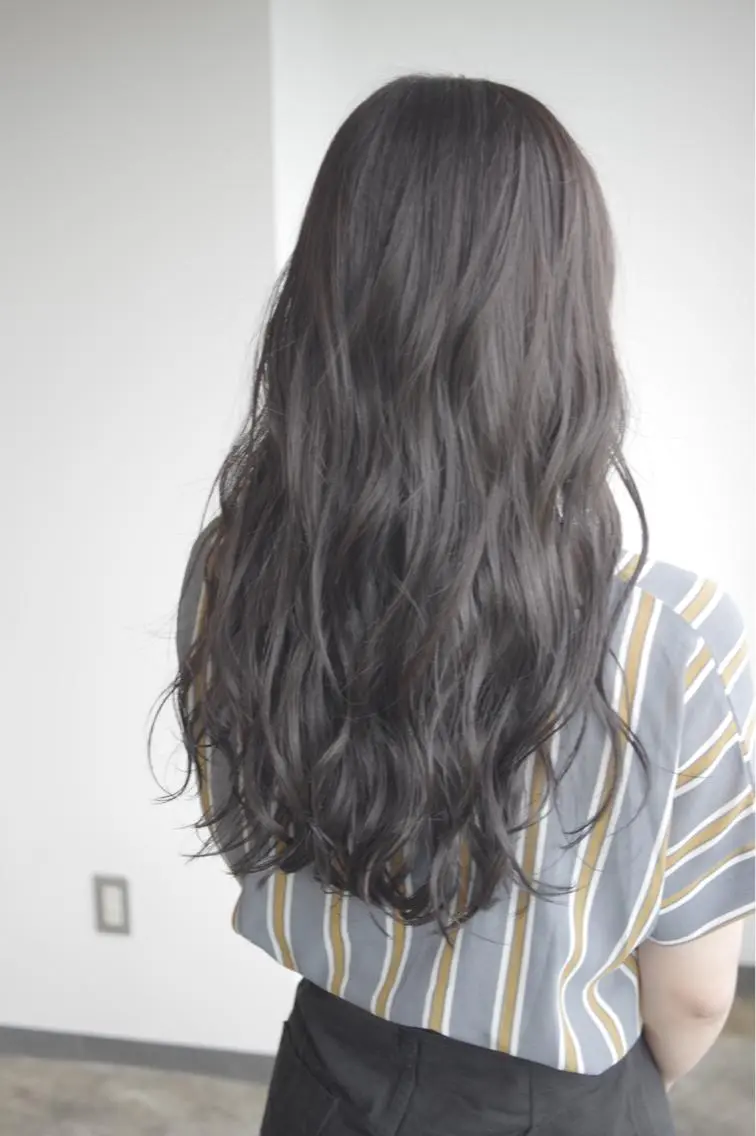 ロング カラー 🌈ディレクター🌈 徳松優希のヘアスタイル