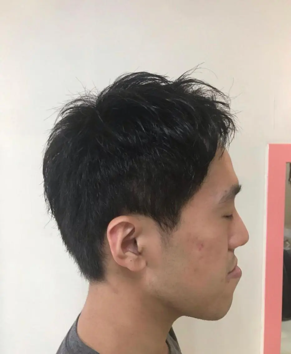 ショート カラー メンズ 横田 尚登のヘアスタイル