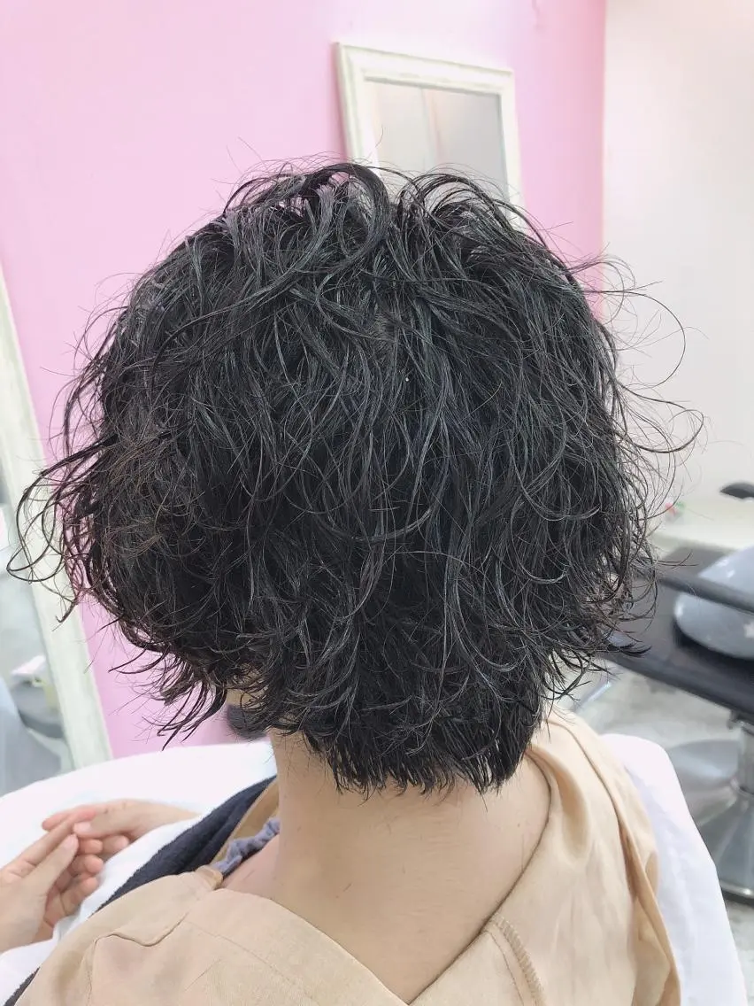 ショート パーマ カット パーマ トリートメント 浦山 和之のヘアスタイル