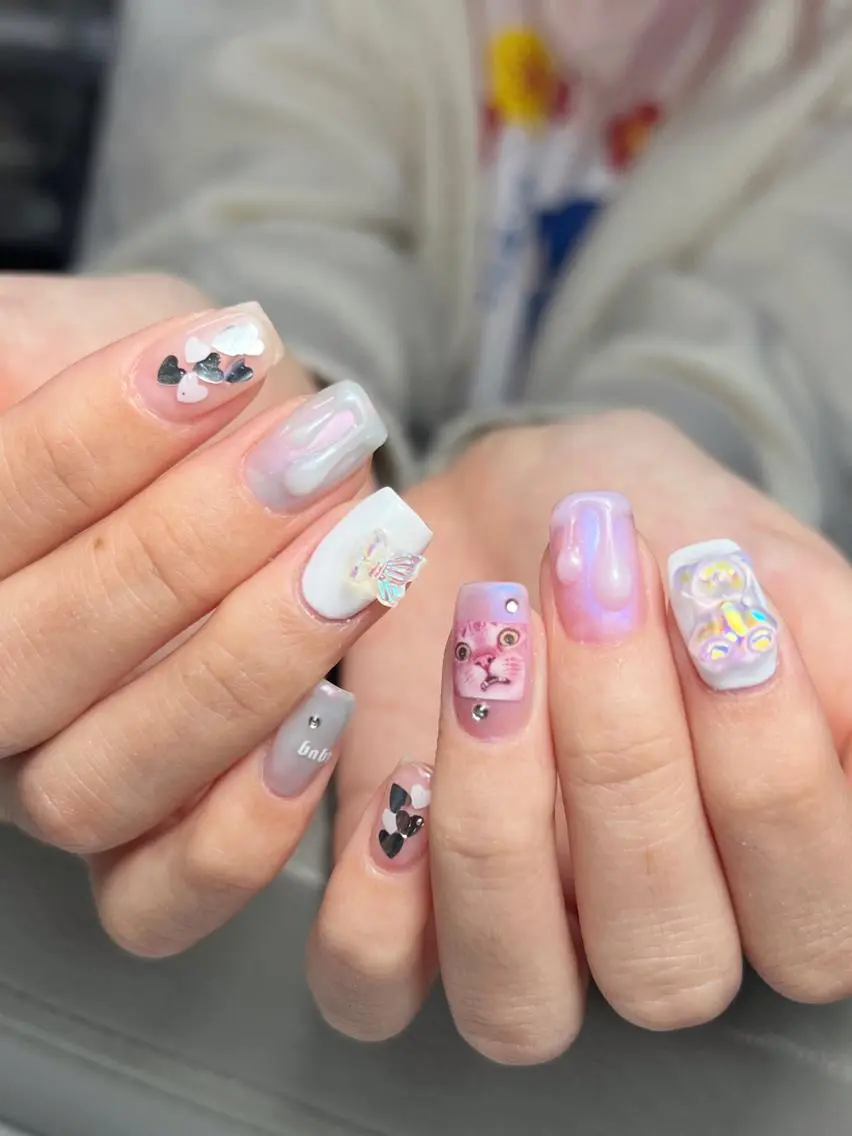ネイル ハンドネイル 💊大阪/心斎橋 moni🧠のネイルデザイン