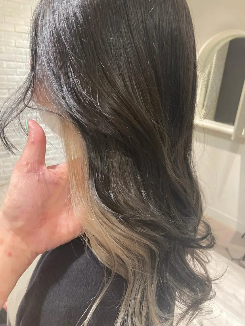 ロング カラー ベージュカラー 曲がる縮毛矯正 LIBER 　岩名のヘアスタイル
