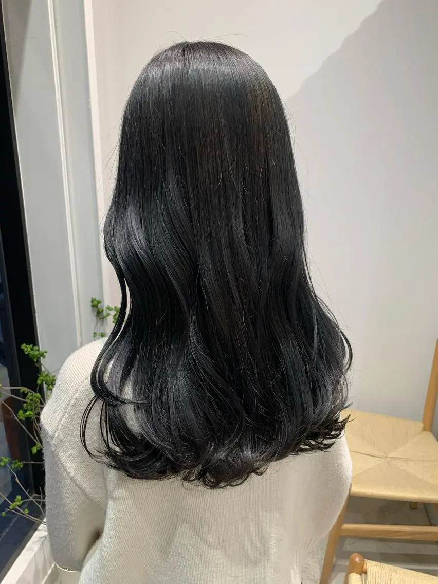 ロング カラー ヘアアレンジ ヘアカラー トリートメント yuka .のヘアスタイル