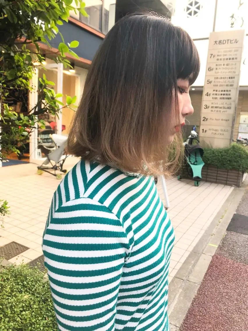 ミディアム カラー グラデーションカラー Pia ツボイ ケイタのヘアスタイル