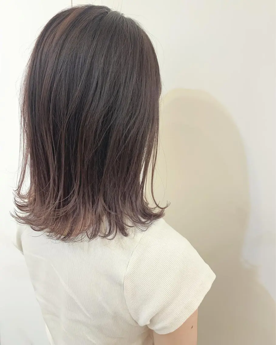 ミディアム TopStylist 板花絵里のヘアスタイル