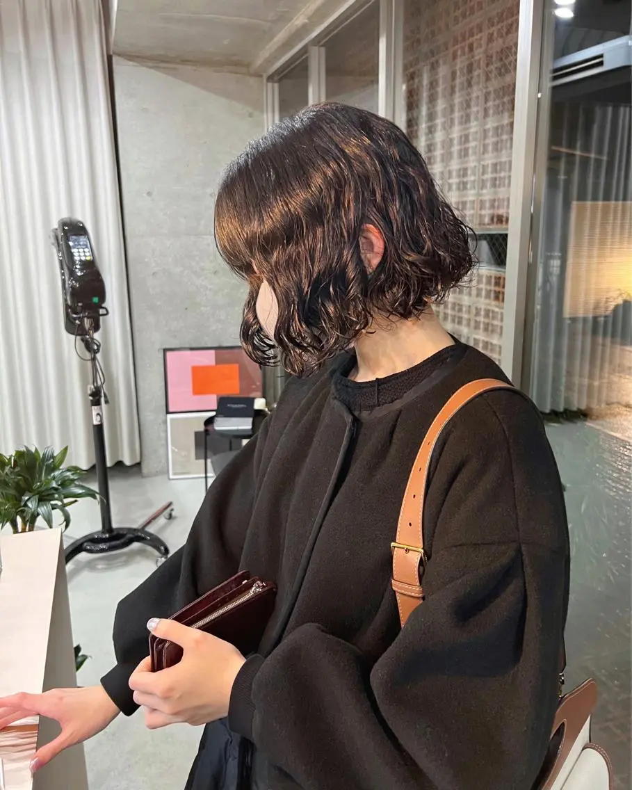 ショート パーマ カット ヘアカラー パーマ ボブパーマコテ巻き風 パーマNo1深江秀平のヘアスタイル