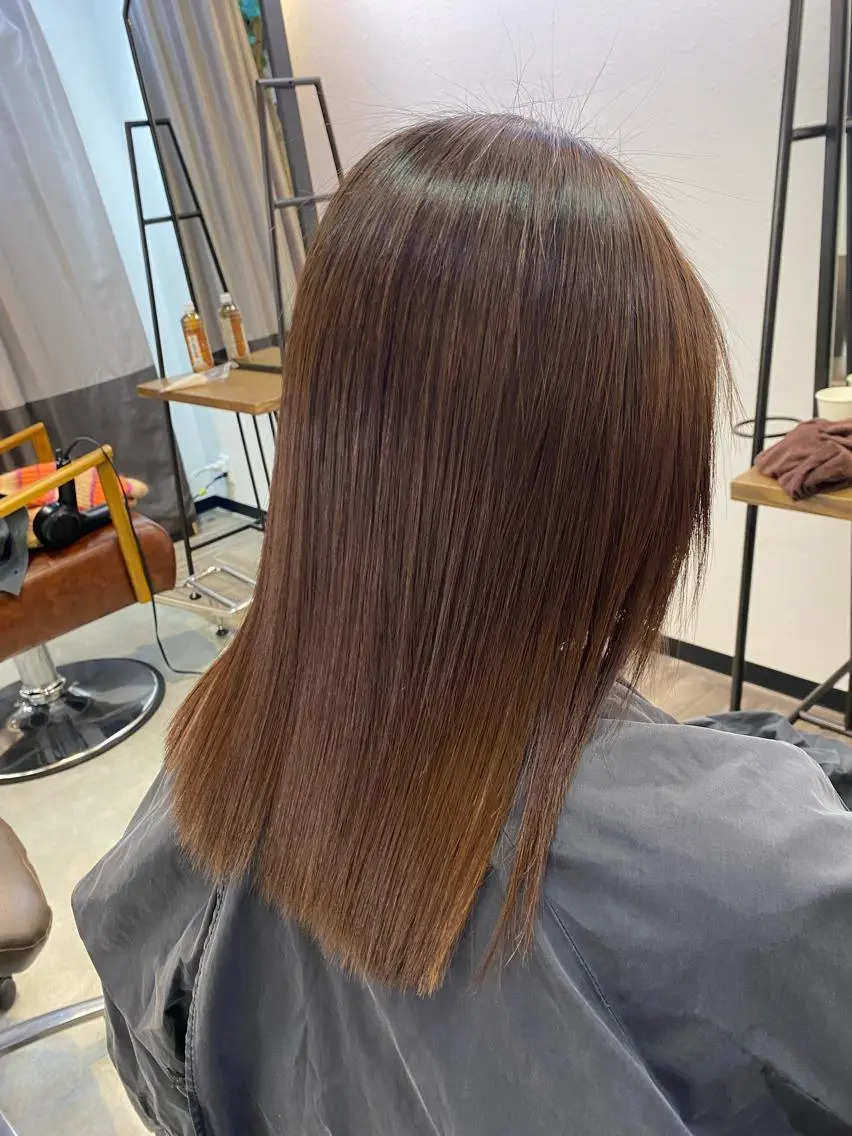 ミディアム 木村 陽菜のヘアスタイル