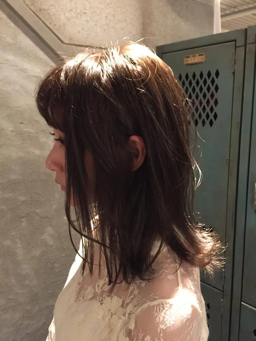 ミディアム 外ハネヘア こう ちゃんのヘアスタイル