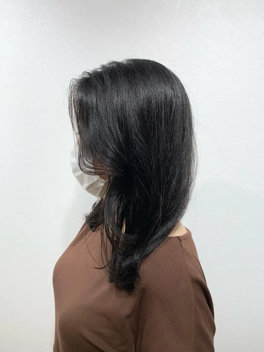 セミロング カラー ヘアアレンジ キヨミ 韓国レイヤーカットのヘアスタイル