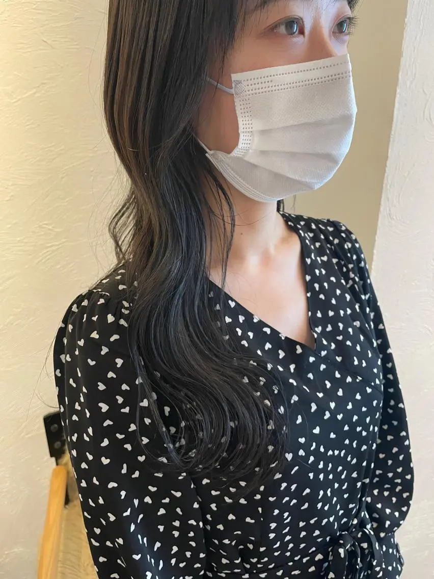 ロング カラー アディクシーカラー 透明感カラー カット ヘアカラー 赤み消しカラー/透 明感カラー/有吉優香のヘアスタイル