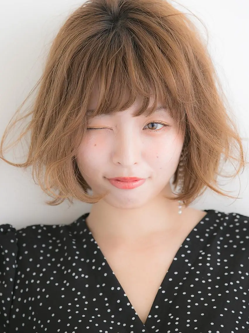 ショート 【広尾/恵比寿】 カットカラーのヘアスタイル