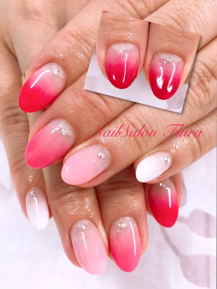 ネイル NailSalon Fluraのネイルデザイン