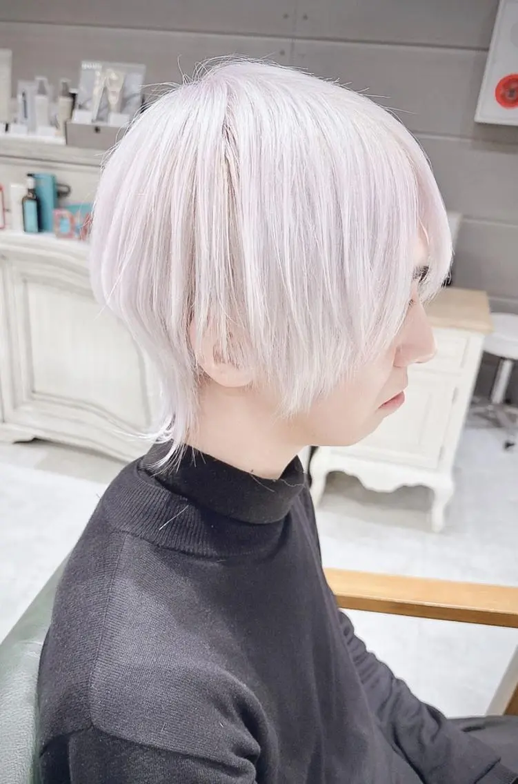 ショート カラー メンズ メンズブリーチ メンズハイトーン マッシュウルフ マッシュ メンズウルフカット DAYS Men’sのヘアスタイル