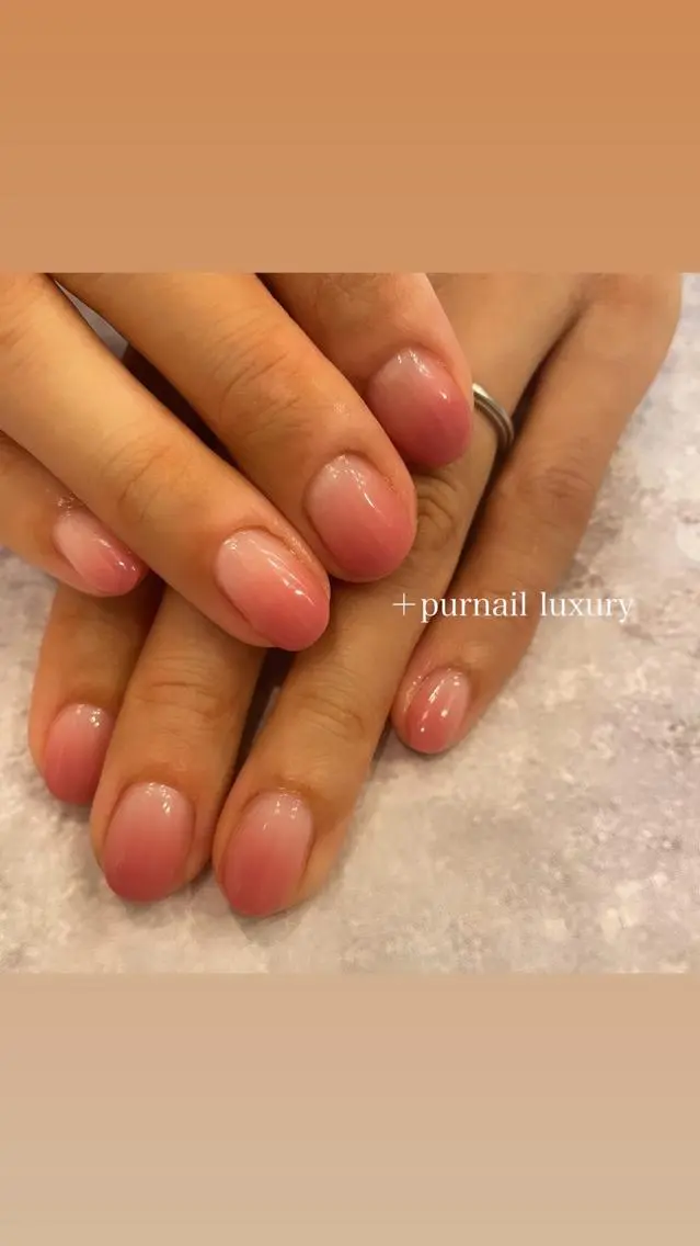 ネイル +pur  nail luxury店のネイルデザイン